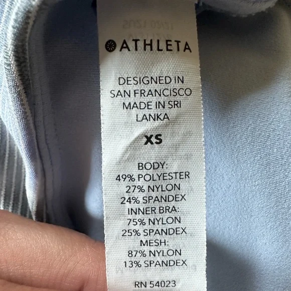 Athleta Conscious Crop D-DD. XS. Blue and white tie dye, white stripes. - Picture 3 of 4